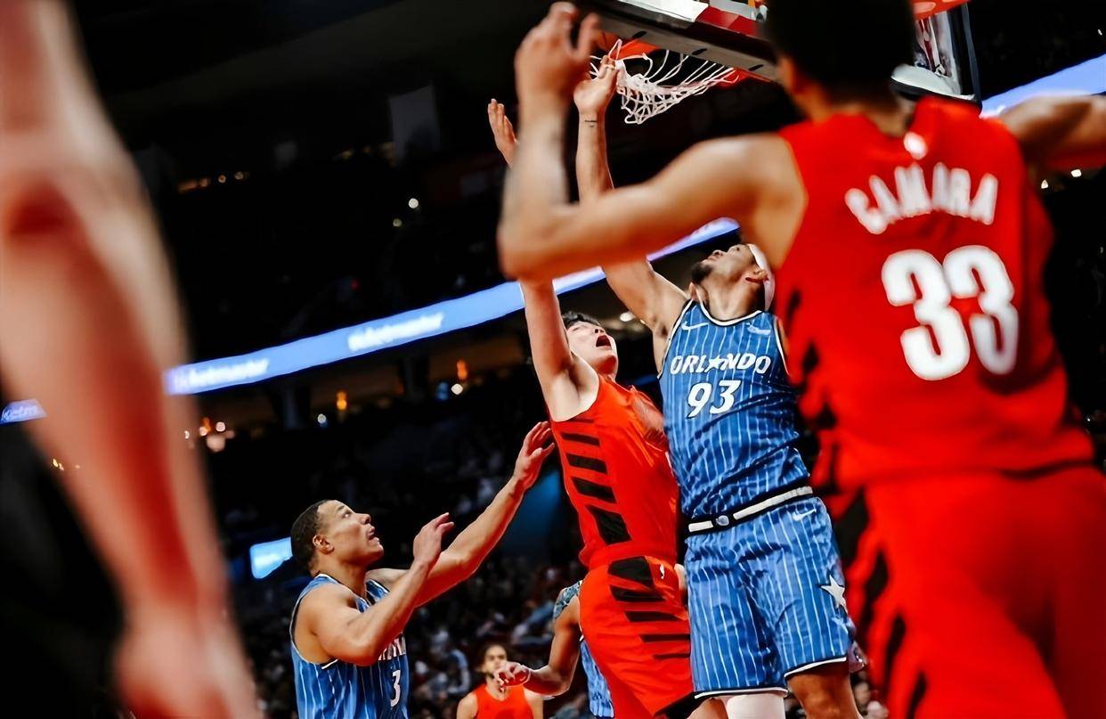 包含波特兰开拓者训练开放日,集结日防线松动引欢呼,CBA季后赛在即,球队文化再被提及的词条 包含波特兰开拓者训练开放日,集结日防线松动引欢呼,CBA季后赛在即,球队文化再被提及的词条