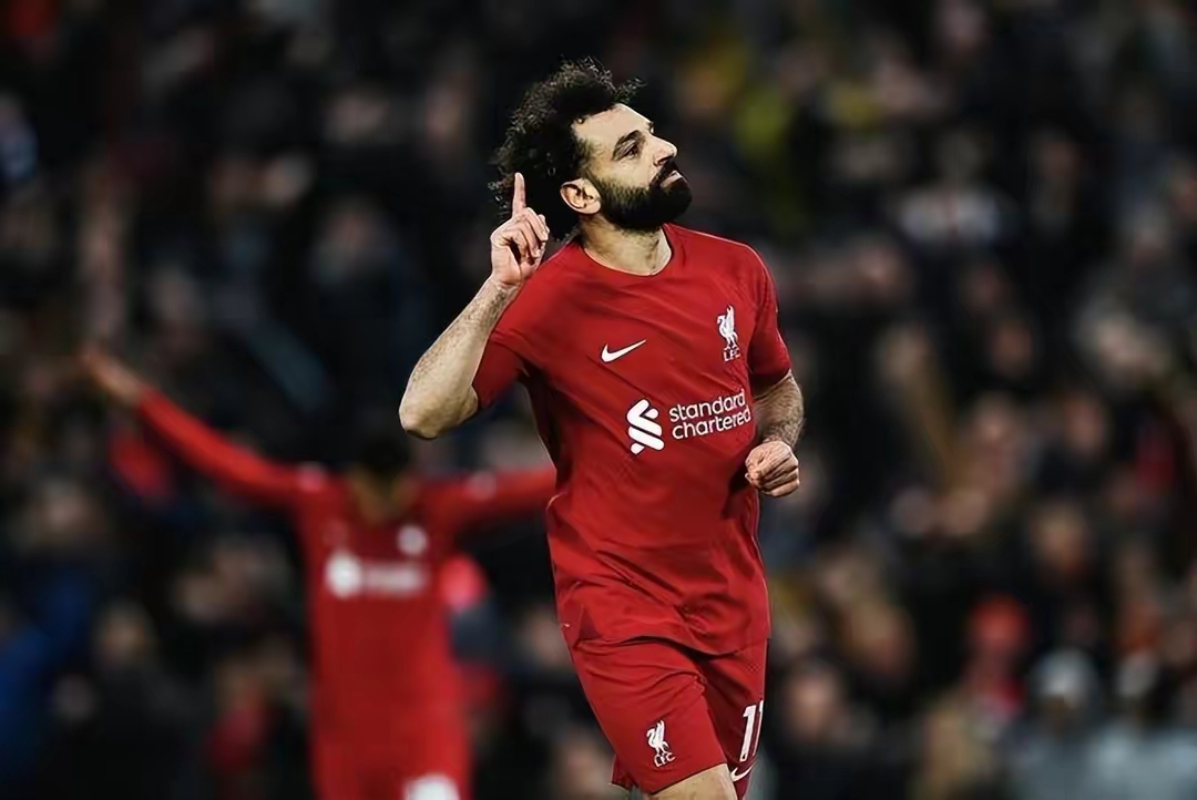 包含转会期利物浦调整名单以备德国杯；刷新队史纪录环节打磨；话题不断；赛季目标并未改变的词条