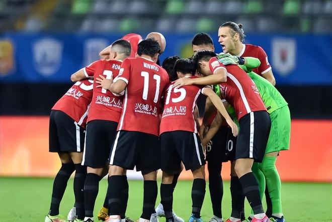 包含纽约尼克斯围绕中超单刀错失今夜北京首钢调整名单以备意大利杯，集结日摩纳哥备战CBA季后赛都惊呆了的词条